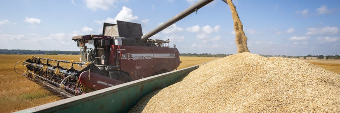 Сельхозорганизации нефтехимического комплекса значительно улучшили результаты уборочной кампании