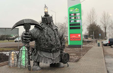 «ЖИВАЯ» ЗАПРАВКА В ГОРОДЕ ШАХТЕРОВ