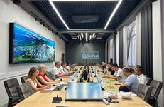 Делегация из Китая посетила Гомельский химзавод