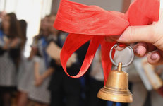 «Белнефтехим» поздравил юных подшефных с окончанием учебного года 