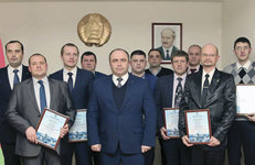 НАГРАЖДЕНИЕ РАЦИОНАЛИЗАТОРОВ ОТРАСЛИ