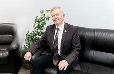 ХИМИЯ — НА СТЫКЕ НАУК