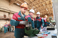 Определен лучший общественный инспектор по охране труда в организациях нефтехимического комплекса