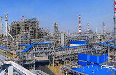 Президент Беларуси поздравил ОАО «Мозырский НПЗ» с 50-летием