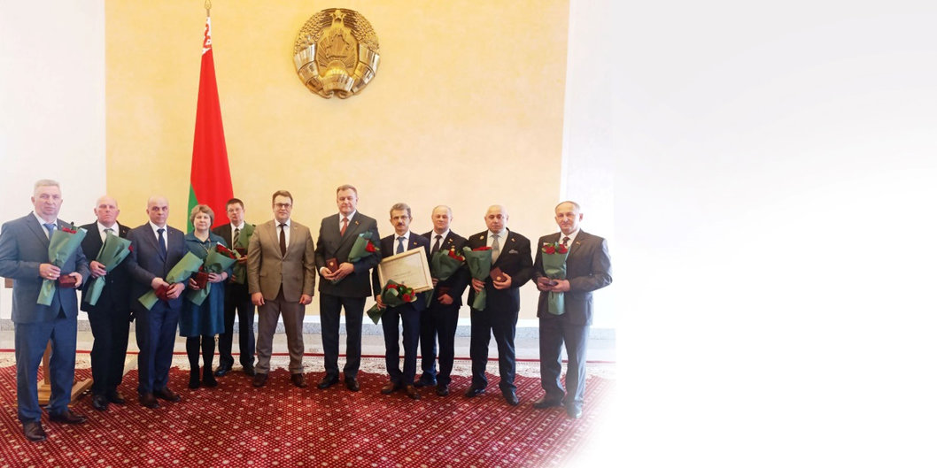 Александр Турчин вручил нефтехимикам медали «За трудовые заслуги»