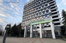 Газ, который сопровождает нефть и заправляет автотранспорт