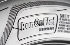 В Японии изобрели дешевые антипрокольные шины