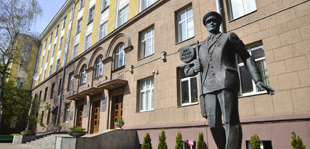 БГТУ делает акцент на научных разработках в том числе для нефтехимии