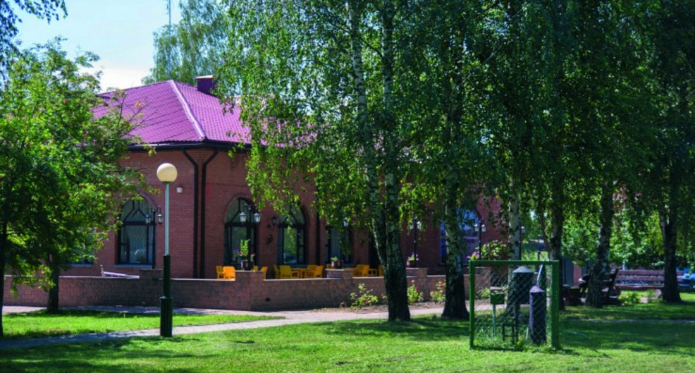 У СТАРИКА В РАЮ: как поживает базы отдыха «Милоград» на высоком берегу Днепра ОАО «Гомельтранснефть Дружба» 