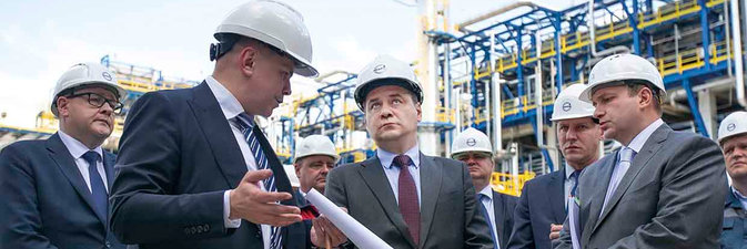 Глава Минстройархитектуры Руслан Пархамович: «Работы на нефтехимических объектах имеют для нас особое значение»