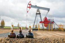 Беларусь с 1 сентября снижает экспортные пошлины на нефть и нефтепродукты