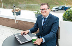 СПЛЕТАЯ В СЕТЬ ЦЕПОЧКУ ЦЕННОСТЕЙ