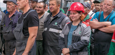 Решать сложные и интересные задачи вместе