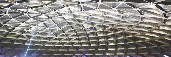 НЕФТЬ ПОД КУПОЛОМ