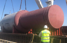 На Мозырский НПЗ доставлено крупногабаритное оборудование для установки каталитического крекинга