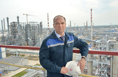 ВИТАЛИЙ ПАВЛОВ: «Я ГОРЖУСЬ НАШИМ ЗАВОДОМ»