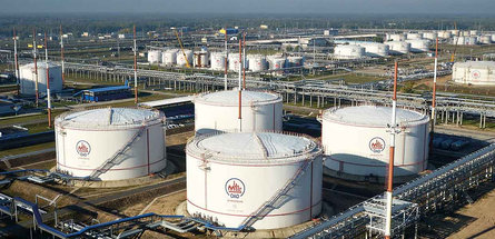 ЗИМА НА ДВОРЕ ИЛИ ЖАРКОЕ ЛЕТО