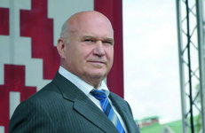 МОЗЫРСКИЙ НПЗ ОТМЕЧАЕТ СВОЕ 40-ЛЕТИЕ