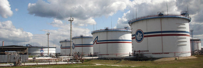 Беларусь нарастила поставки бензинов в Украину