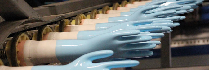 «СветлогорскХимволокно» определено производителем медицинских перчаток для госзакупок