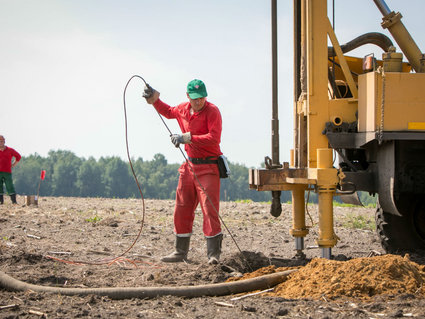 О ЧЕМ СВИСТИТ ВЗРЫВНИК? 