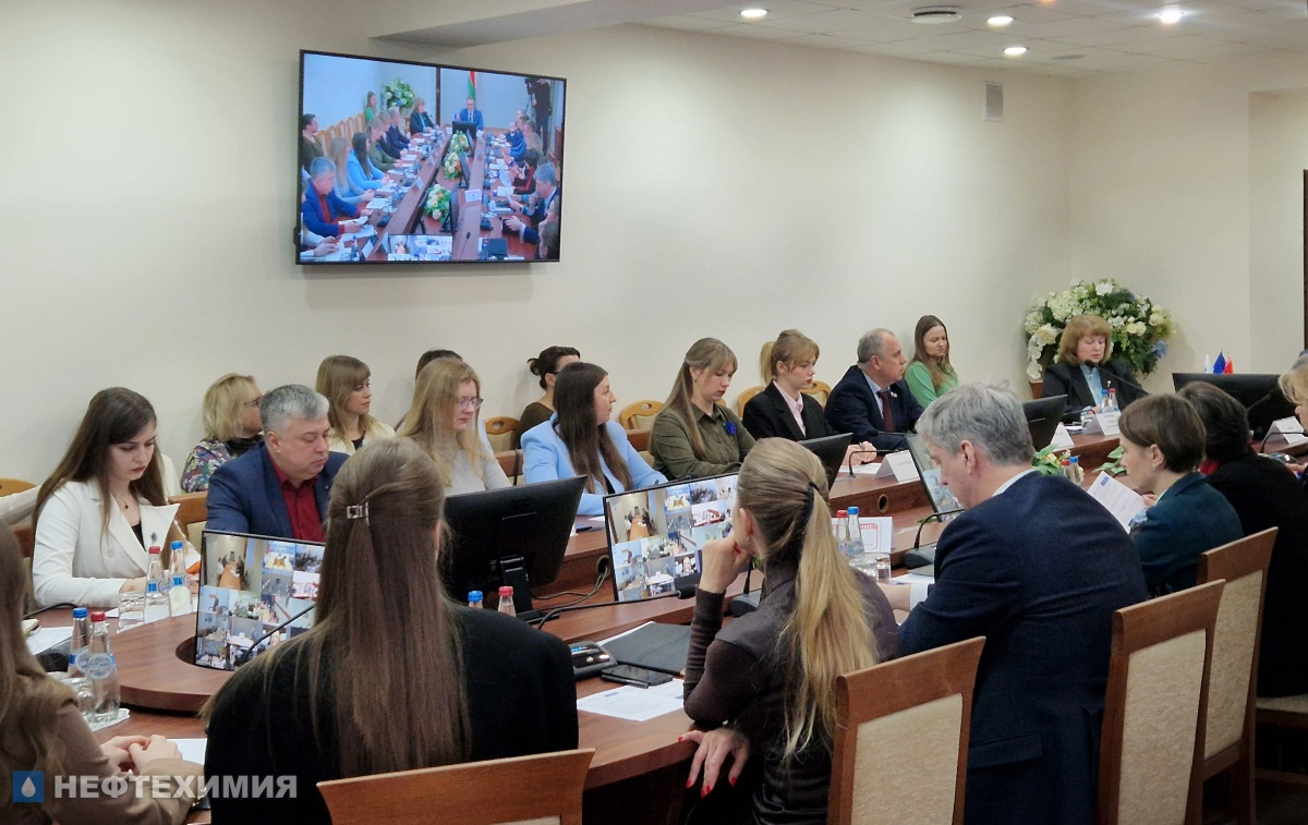 В «Белнефтехиме» обсудили практическое применение ИИ для решения бизнес-задач