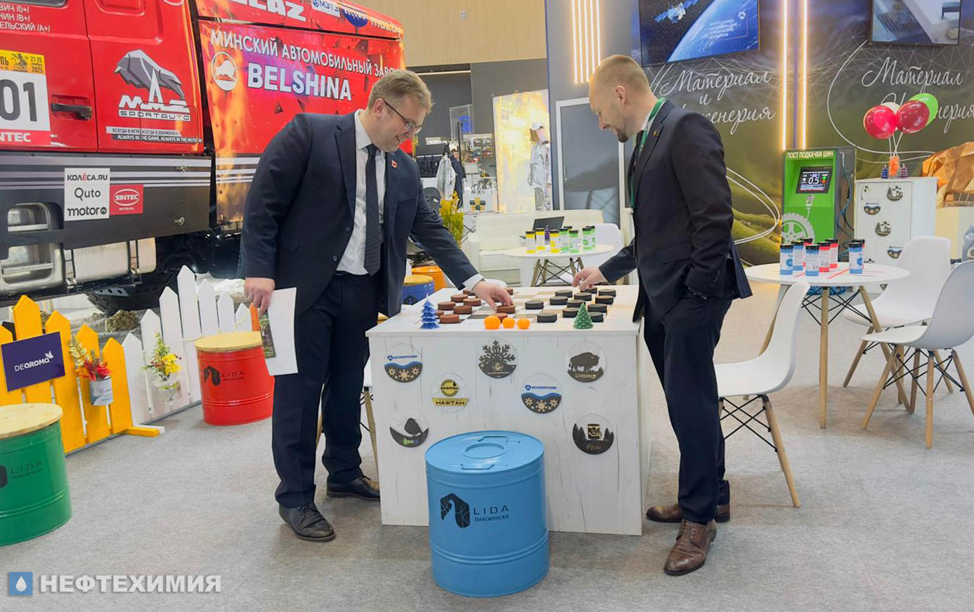 От добычи сырья до готовой продукции — для выставки «Моя Беларусь» концерн «Белнефтехим» подготовил уникальный стенд
