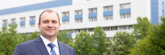 Коллективы организаций белорусского нефтехимического комплекса с Днем Независимости Республики Беларусь поздравляет Андрей Рыбаков