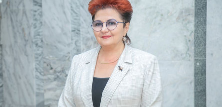 Поздравление председателя Республиканского комитета Белхимпрофсоюза с Днем работников нефтяной, газовой и топливной промышленности