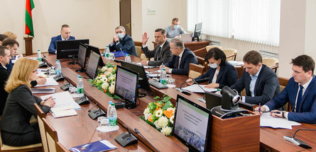 Общественно-консультативный совет поддержал ценовую политику концерна «Белнефтехим» 