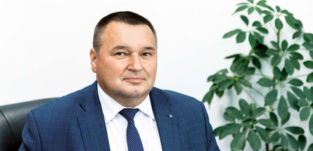 КАДРОВЫЙ ВОПРОС