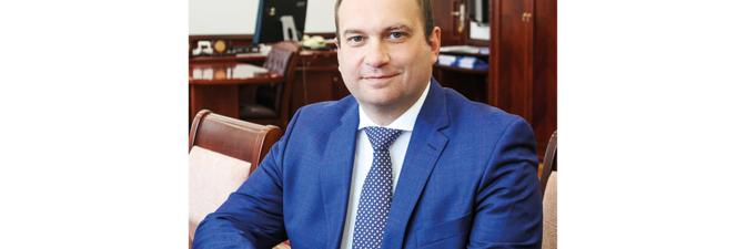 Работников и ветеранов белорусской нефтехимической отрасли поздравляет председатель Белорусского государственного концерна по нефти и химии Андрей Рыбаков