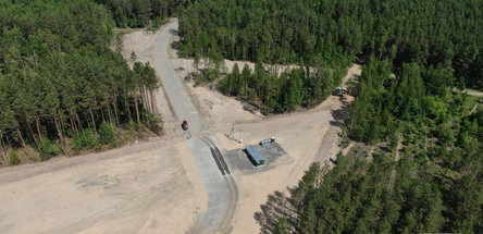 Нефтяники начали разработку месторождения песка