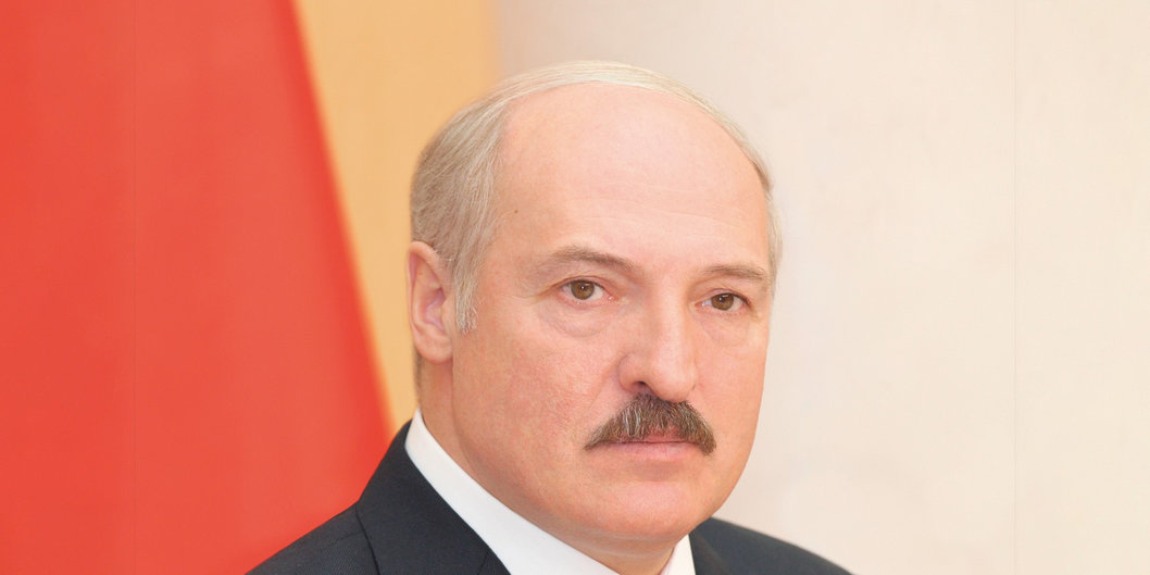 Александр Лукашенко поздравил ОАО «Лакокраска» с 60-летием