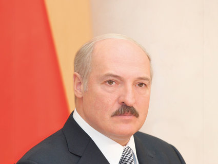 Александр Лукашенко поздравил соотечественниц с Днем матери