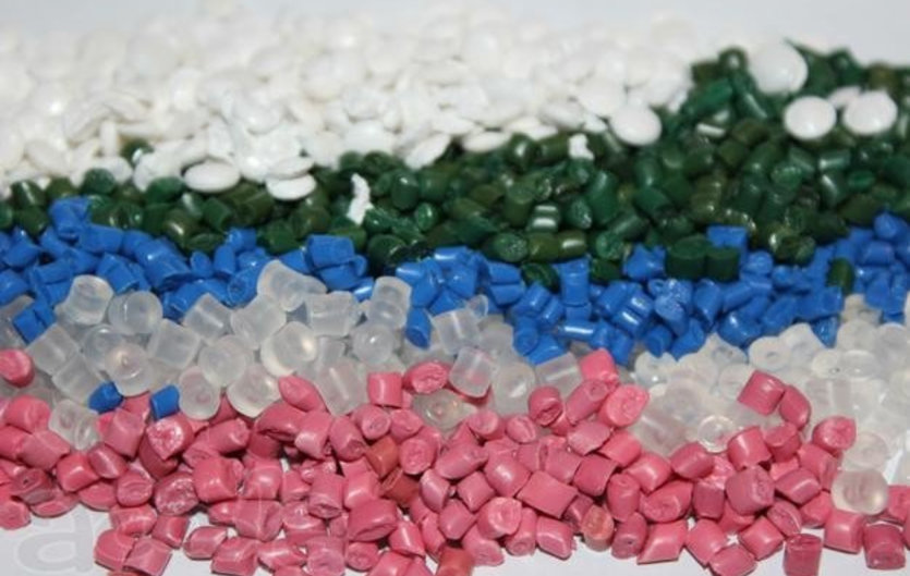 Россия увеличит выпуск крупнотоннажных полимеров в 2,5 раза к 2050 году