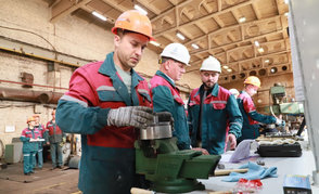 Определен лучший общественный инспектор по охране труда в организациях нефтехимического комплекса