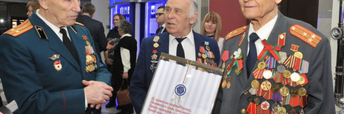 ПИСЬМО В БУДУЩЕЕ: в «Гродно Азот» была заложена капсула времени с обращением к молодёжи 2045 года