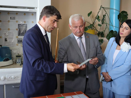 Петр Пархомчик посетил «Лакокраску»