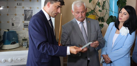 Петр Пархомчик посетил «Лакокраску»