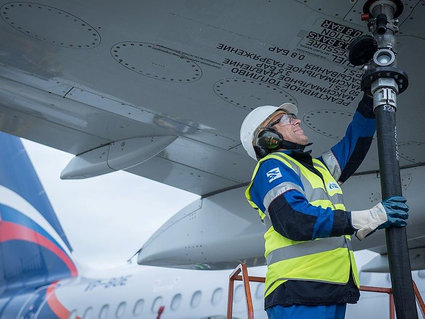 Российские ученые синтезировали экологичное авиатопливо 