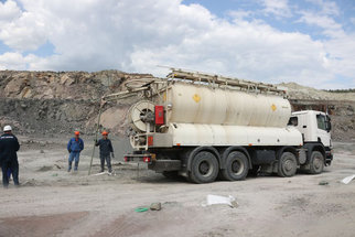 «Гродно Азот» участвует в создании отечественных взрывчатых веществ для добывающей отрасли