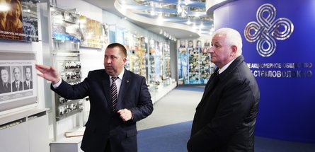 Петр Пархомчик посетил ОАО «Полоцк-Стекловолокно»