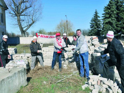 ИДЕОЛОГИЯ — ПРЕЖДЕ ВСЕГО, РАБОТА С ЛЮДЬМИ И РАДИ ЛЮДЕЙ: идеологическая работа на Белшине...