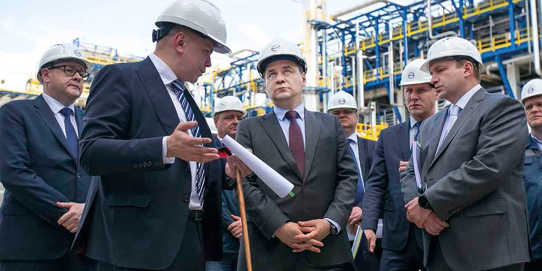 Глава Минстройархитектуры Руслан Пархамович: «Работы на нефтехимических объектах имеют для нас особое значение»