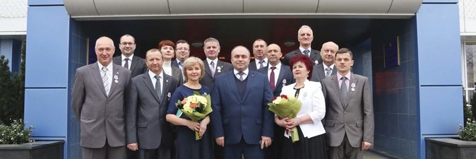 СПАСИБО ЗА ТРУД! — Вручение медалей «За трудовые заслуги» работникам нефтехимической отрасли страны