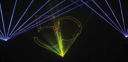 ПЯТЬДЕСЯТ — НЕ СКОРОСТЬ, А «КРУТАЯ» ДАТА