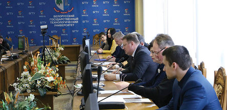 ШИННАЯ ПРОМЫШЛЕННОСТЬ КРУПНЫМ ПЛАНОМ: планы развития белорусской шинной промышленности