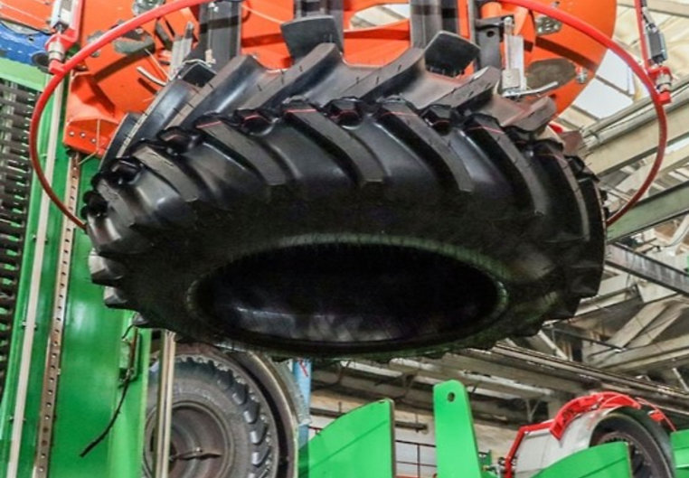 На ЗКГШ «Белшины» испытали новые прессы