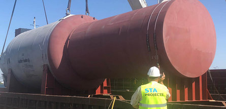 На Мозырский НПЗ доставлено крупногабаритное оборудование для установки каталитического крекинга